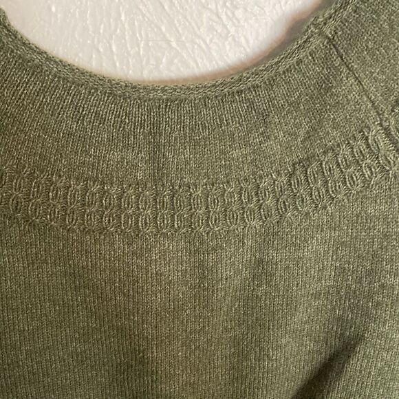 Sweater Small size NWT - Picture 6 of 12